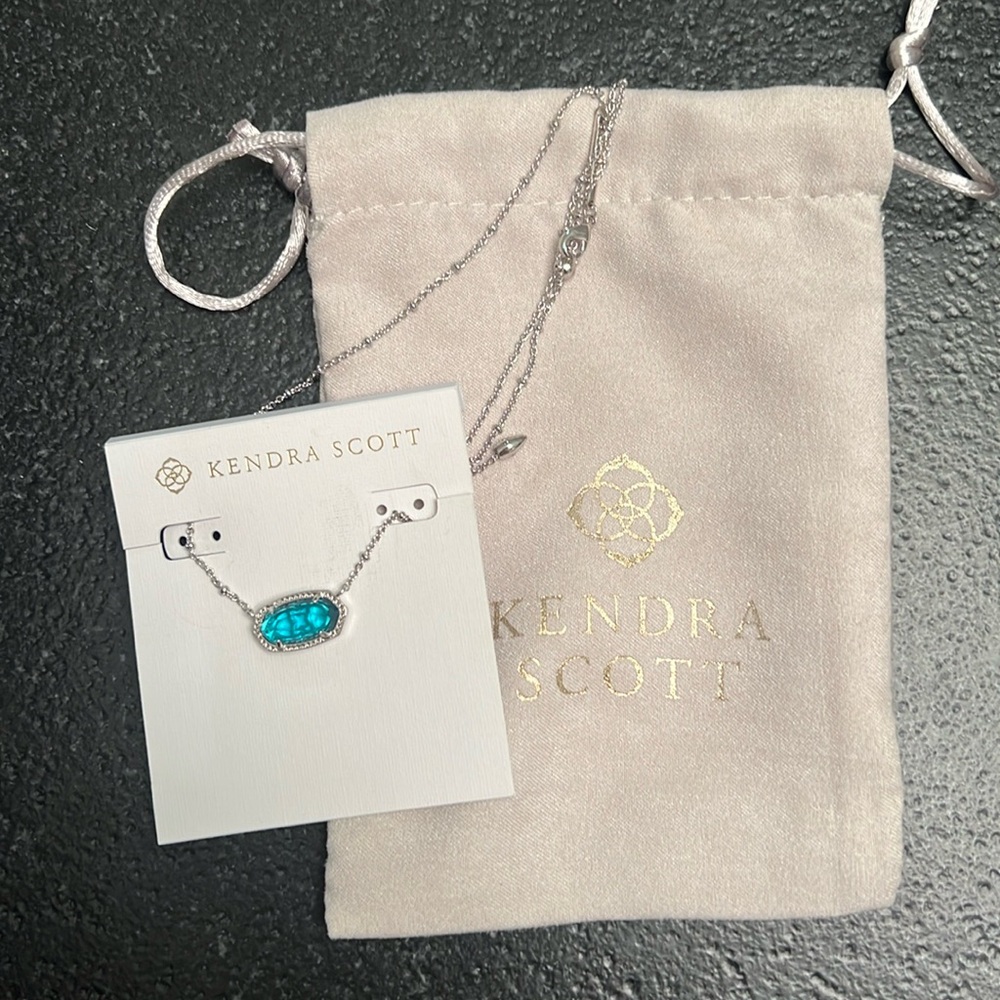 Kendra Scott Elisa Pendant Necklace